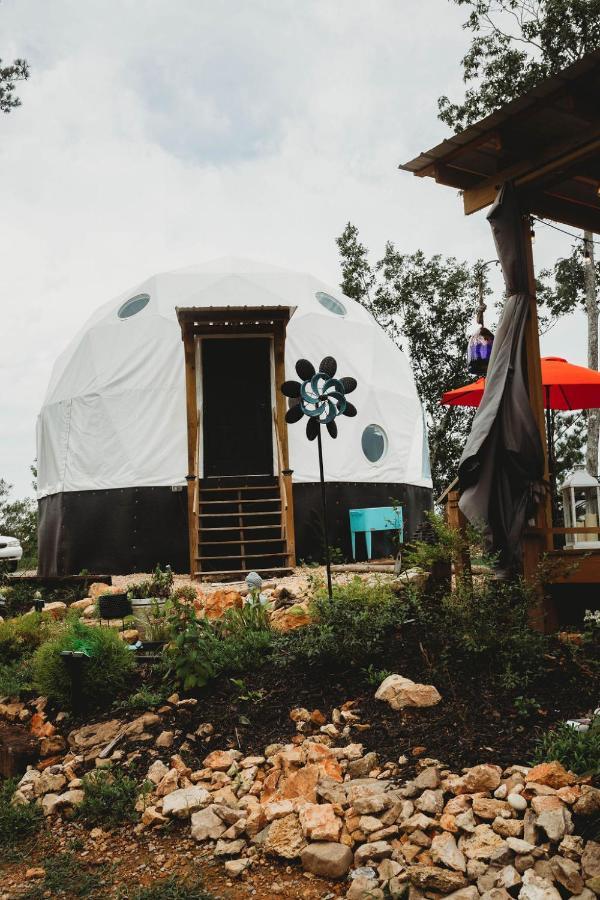 Hotel Waterfront Luxury Glamping Dome à Rogersville Extérieur photo