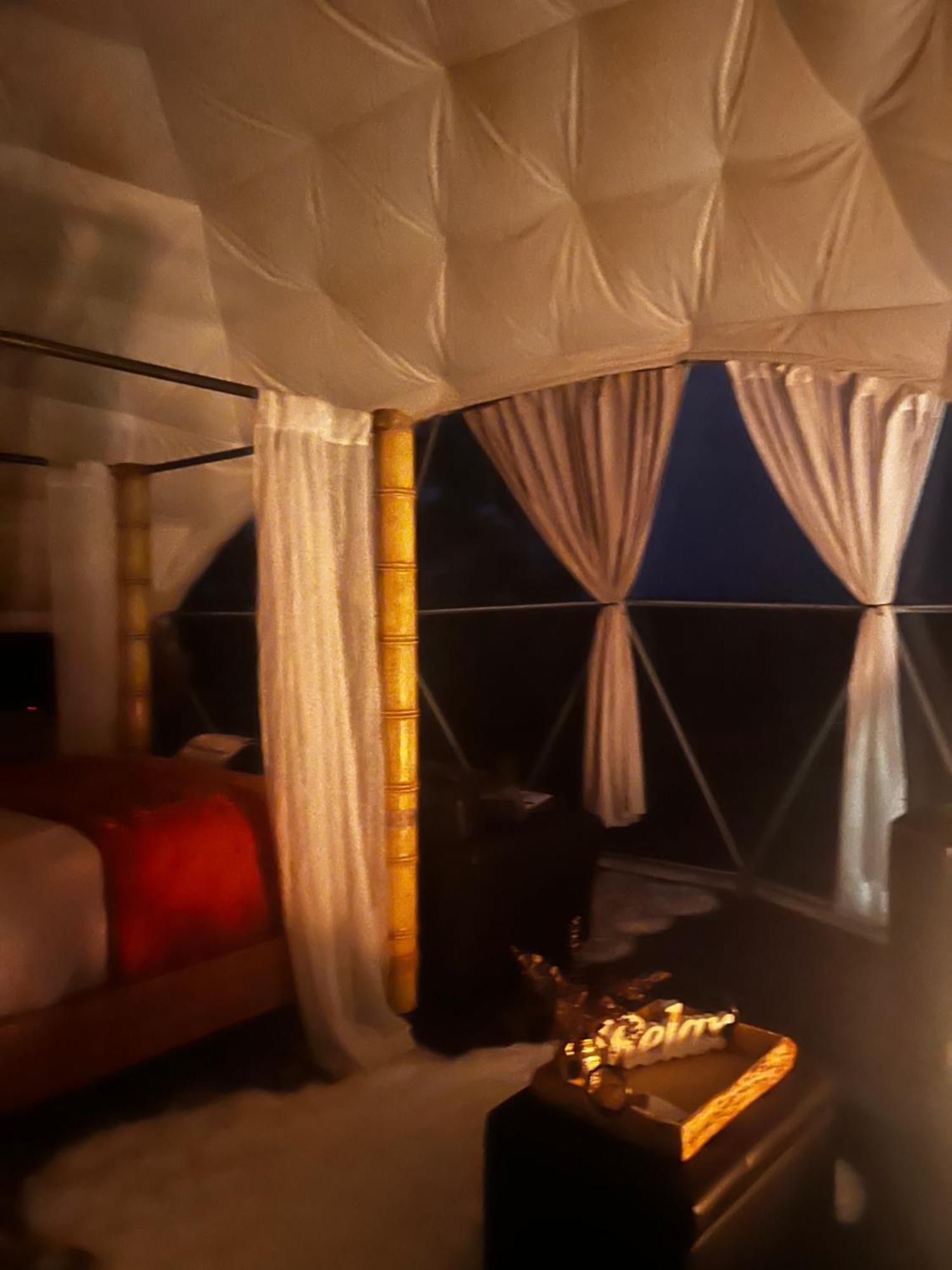 Hotel Waterfront Luxury Glamping Dome à Rogersville Extérieur photo